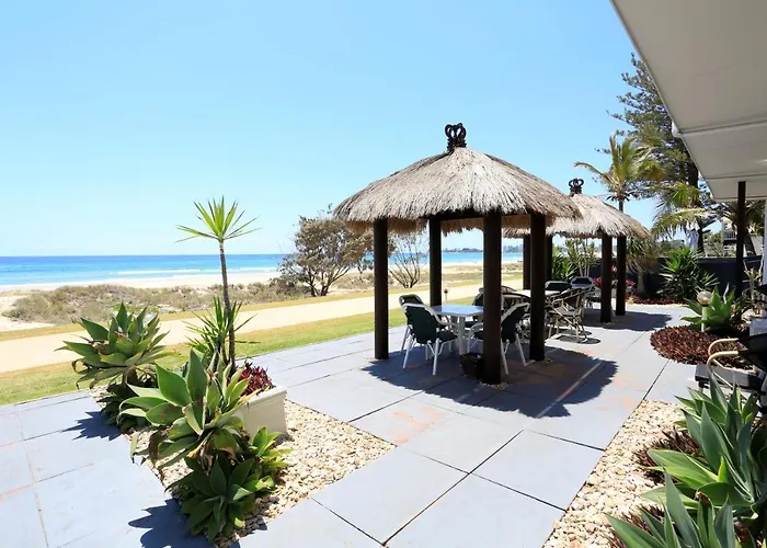 Bilinga Beach Motel
